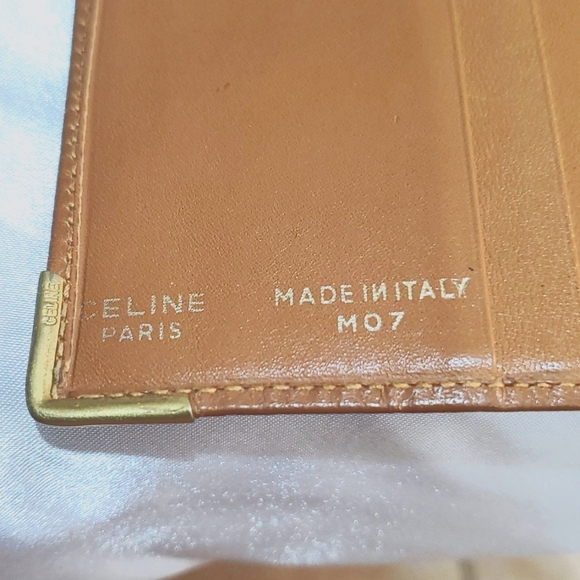 🇮🇹CELINE Paris Macadam PVC leather Bifold long Wallet🤎💛 - Picture 9 of 17